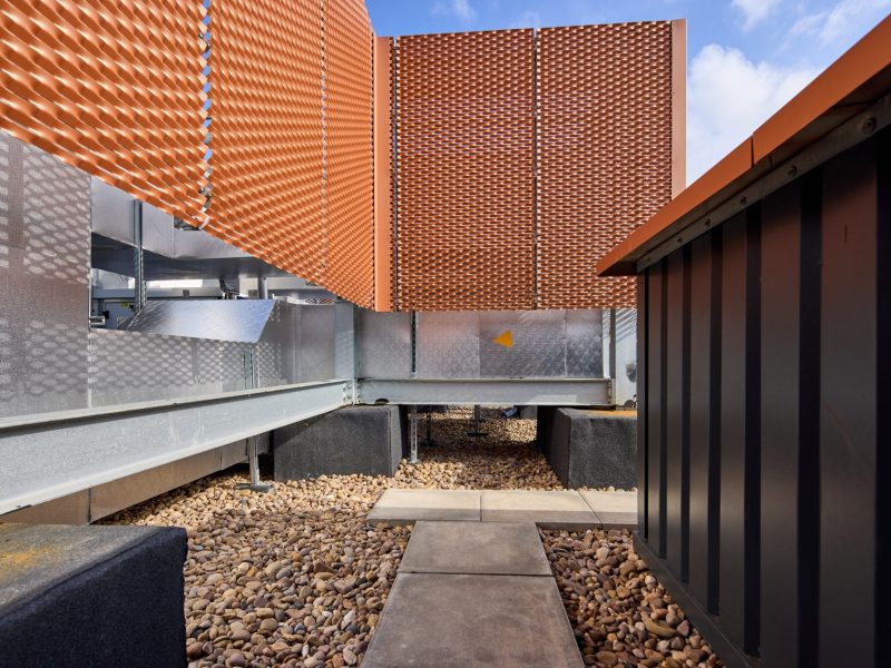 Pix: Shaun Flannery/shaunflanneryphotography.com

COPYRIGHT PICTURE>>SHAUN FLANNERY>01302-570814>>07778315553>>

30th April 2021

Complete Roofing Systems - Liverpool University Digital Innovation Centre